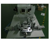 Vibration proof pad assembly machine  